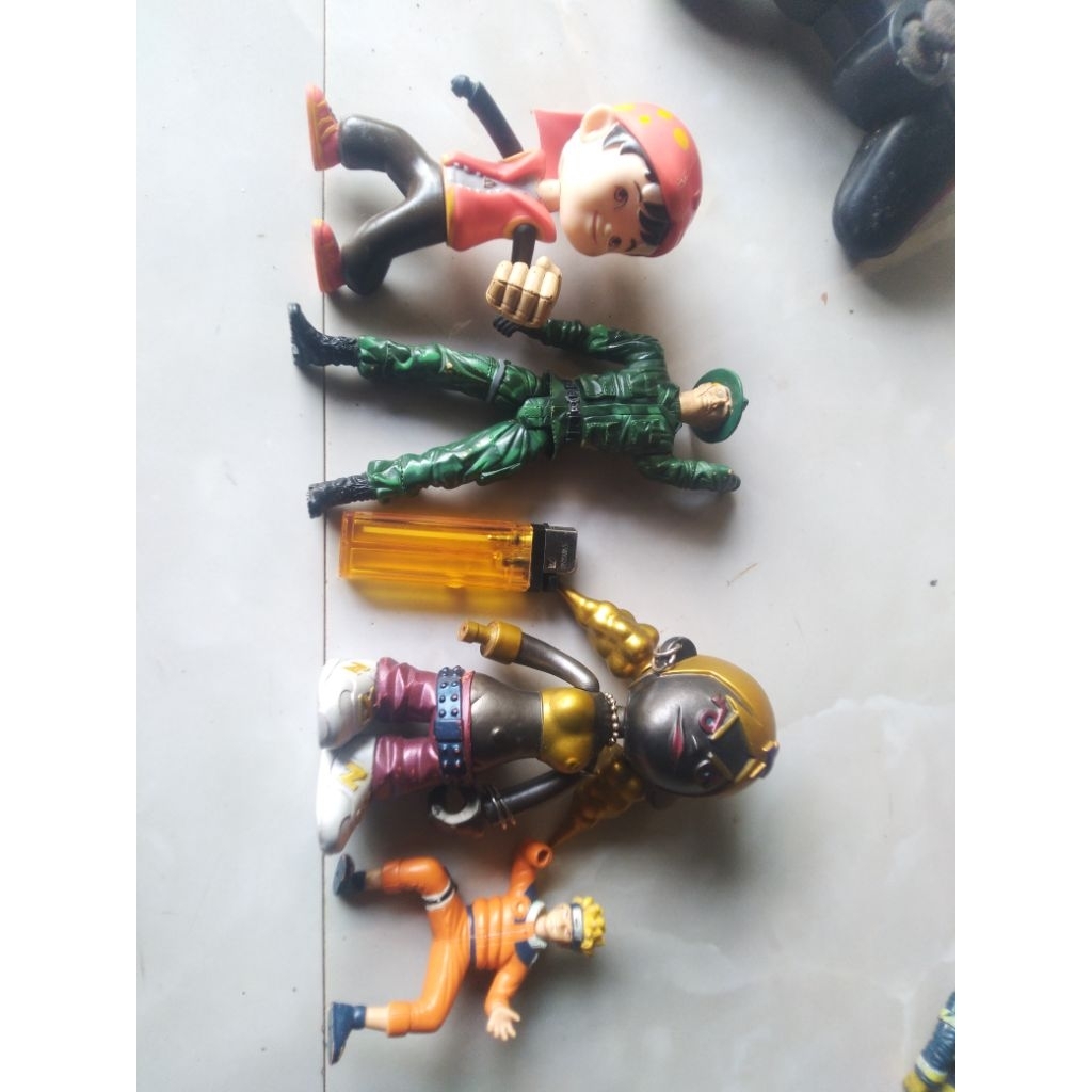 junk figure,mainan bekas pajangan action figure junk karakter