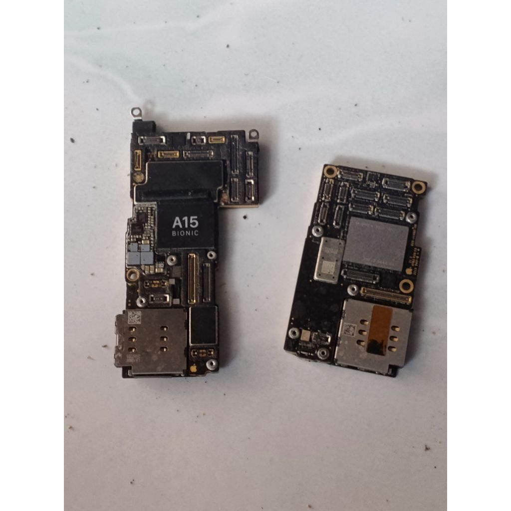 mesin Iphone 13 promax & iPhone 11 pro matot baca deskripsi