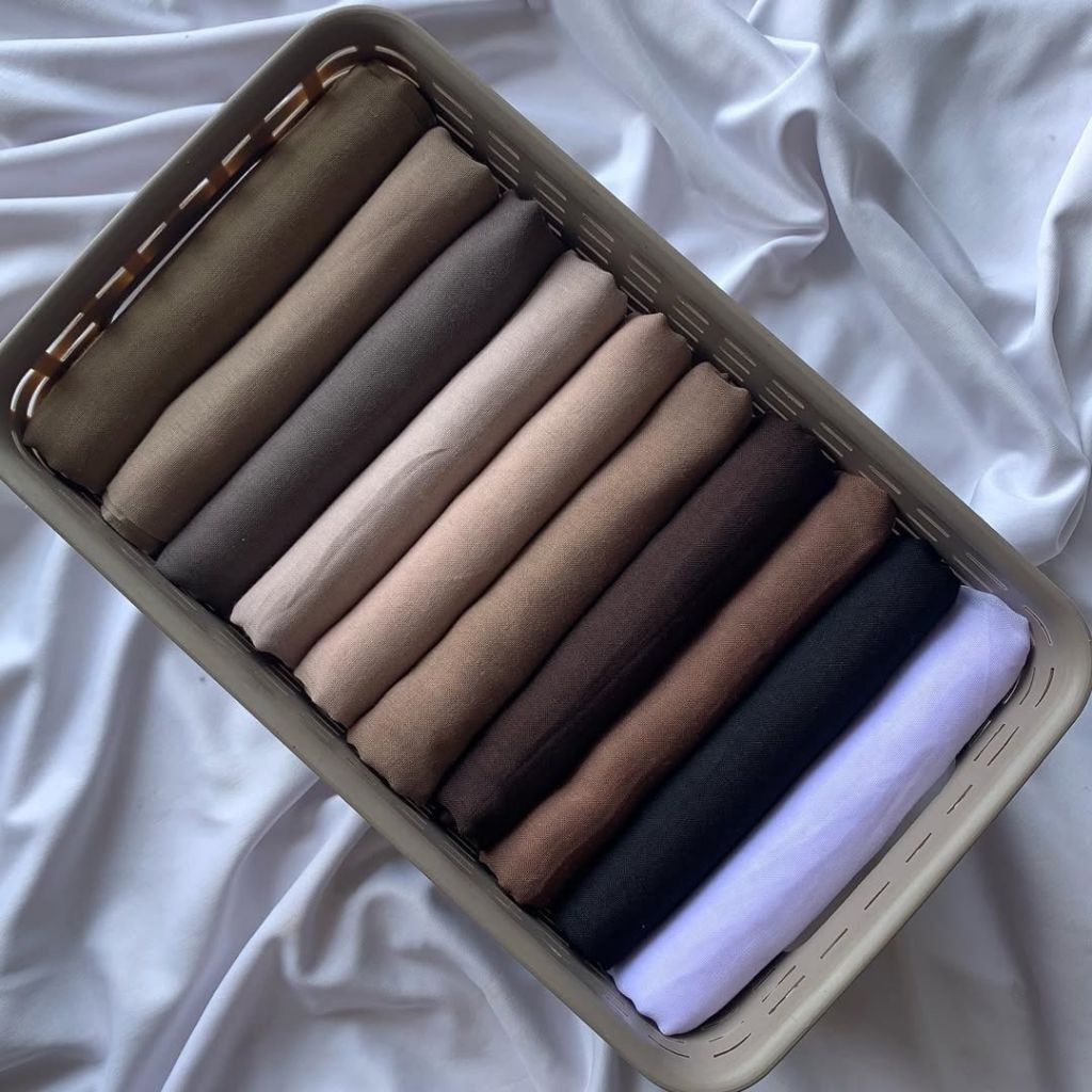 VARISHA hijab segiempat polos varisha