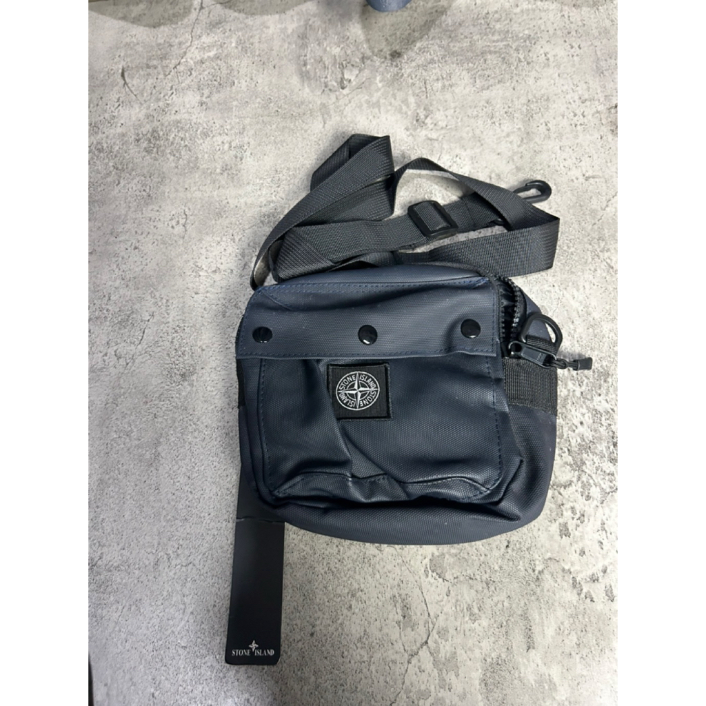 Tas slempang slingbag waist bag stone island