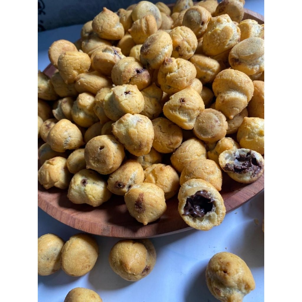 Soes kering isi coklat Arjuna 500gr