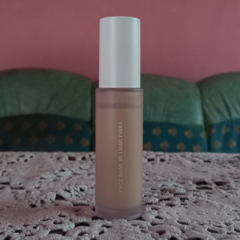 Preloved face base BLP By Lizzie Parra