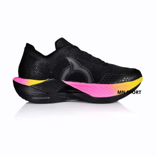 SEPATU RUNNING ORTUSEIGHT SOLAR HITAM PINK