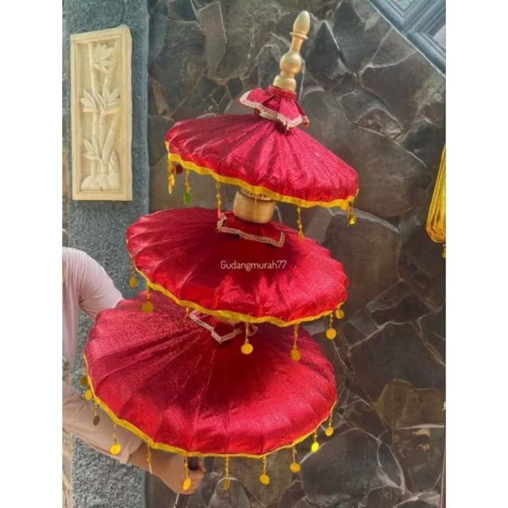 payung dekorasi / payung keraton / payung hias / payung susun tiga