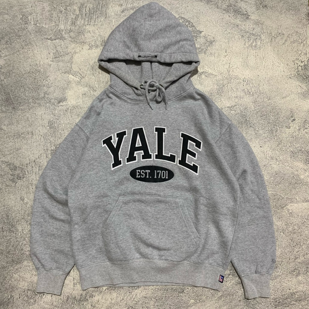 Yale University Pullover Hoodie