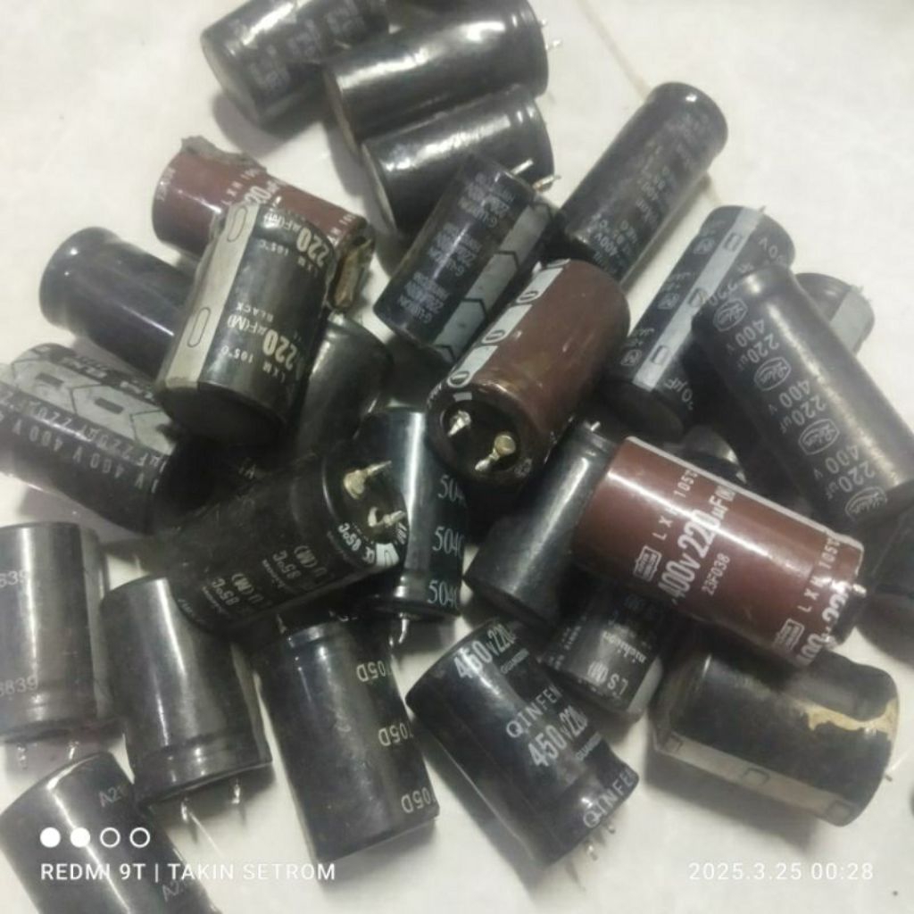 ELCO 400V 220uf Original Cabutan