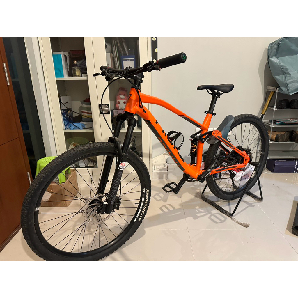 Thrill fervent T120 (like new)