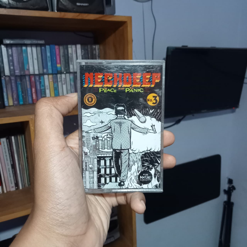 [PRE-ORDER] Kaset Pita Bootleg - Neckdeep - The Peace And The Panic