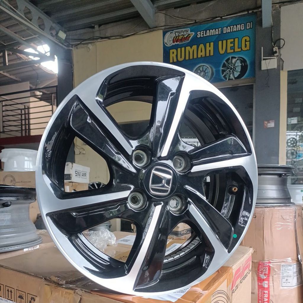 velg pelek original oem Honda Brio Satya ring 14 2023-2025