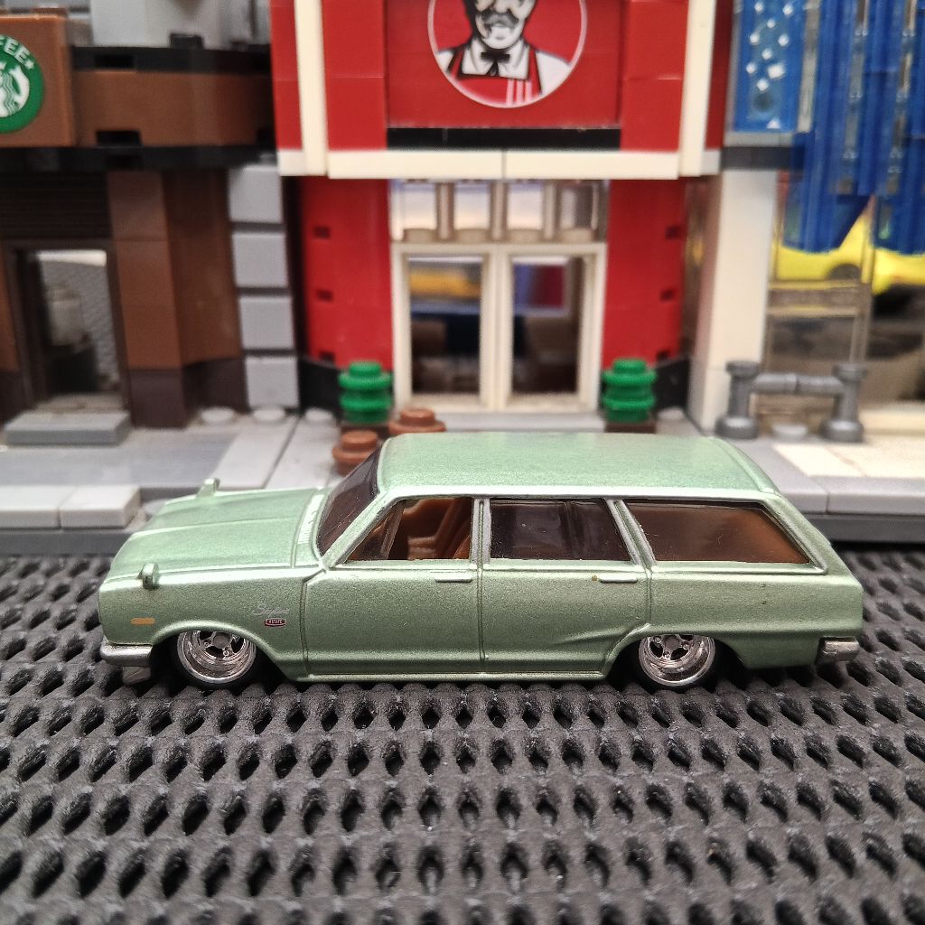 HOT WHEELS LOOSE PREMIUM 69 NISSAN SKYLINE VAN