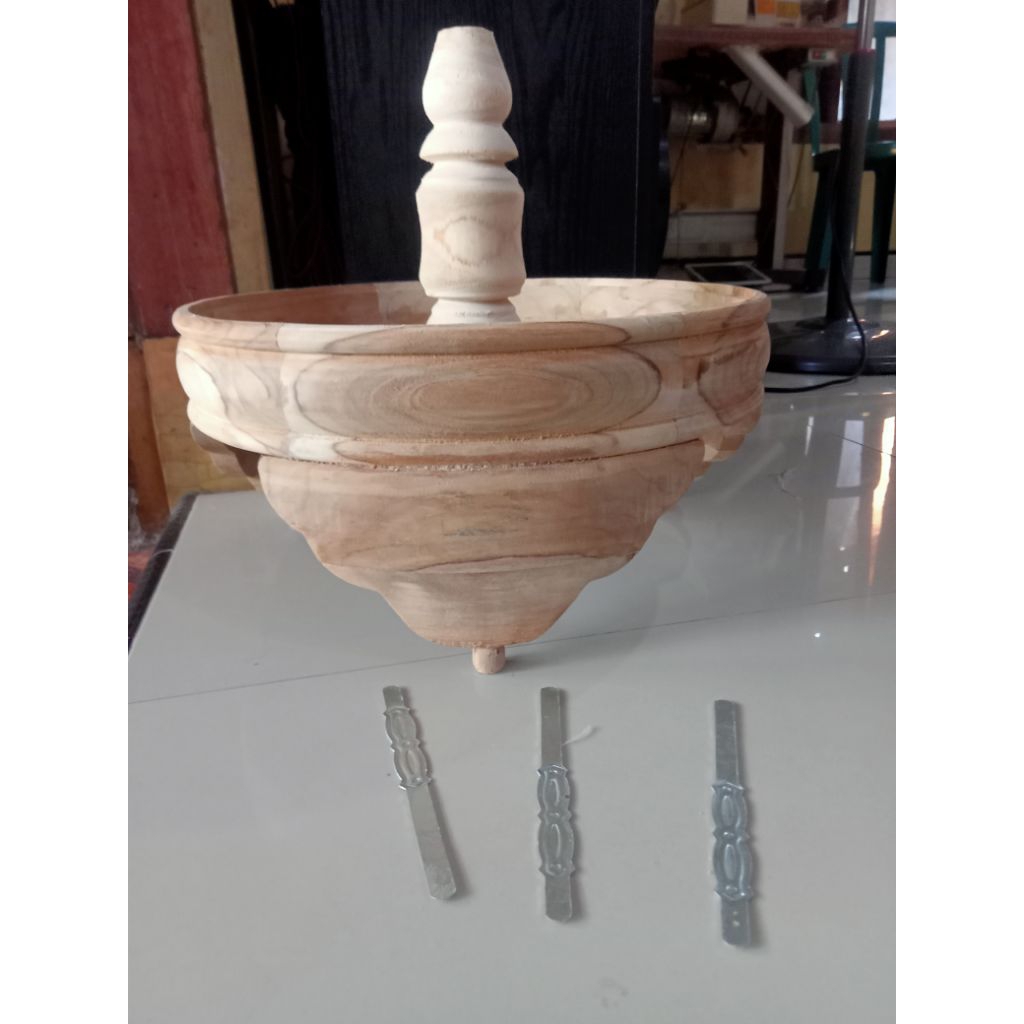 TEBOK SANGKAR LOVEBIRD KAYU JATI Uk33