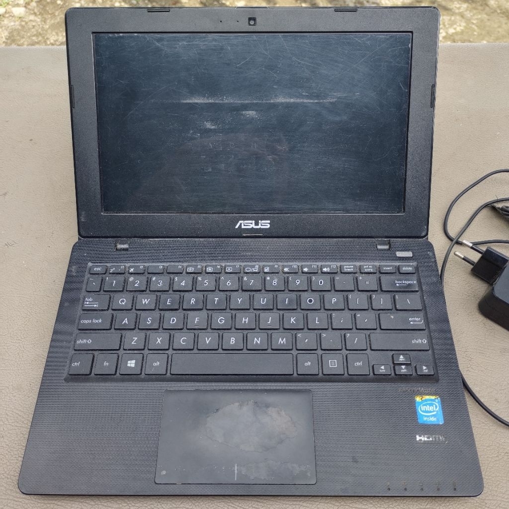 Laptop Asus X200M Notebook Asus X200M RAM 4gb HDD 500gb