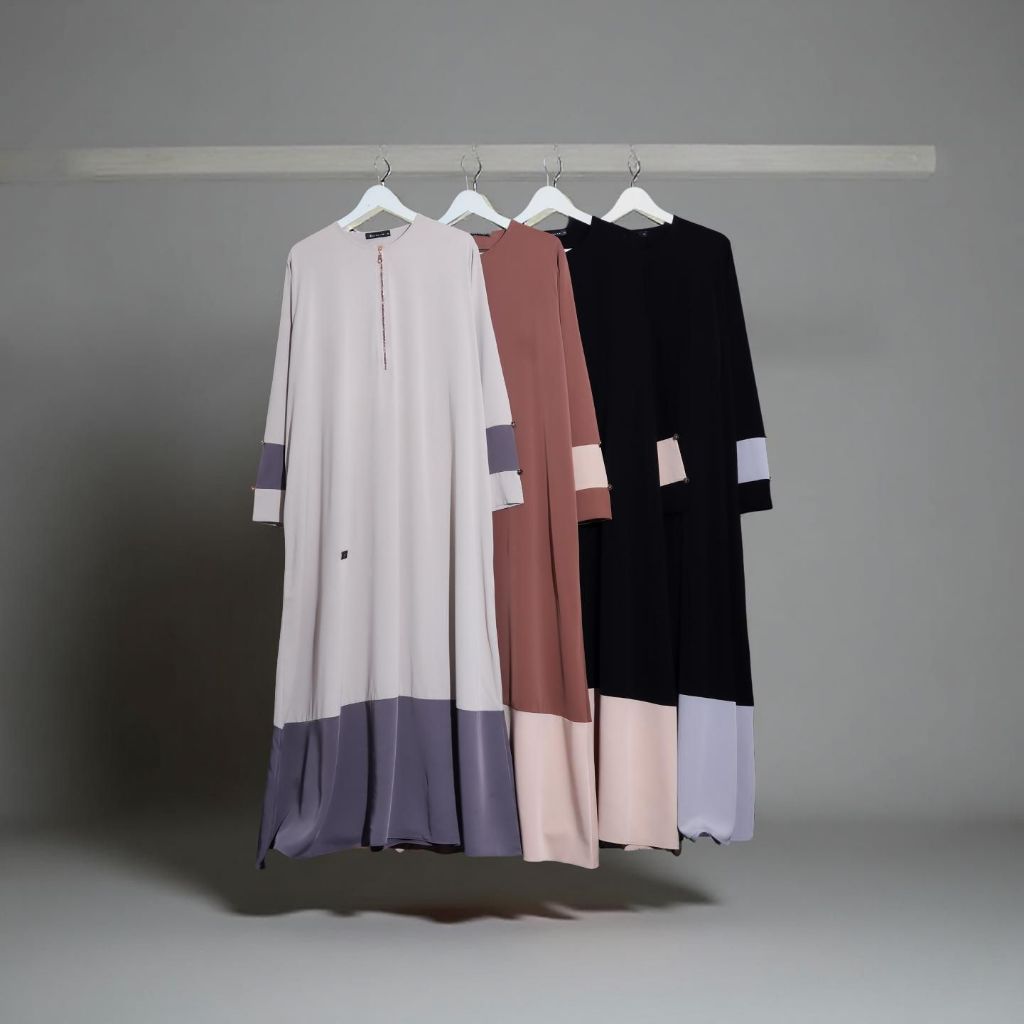 Beenaism - Noir Abaya