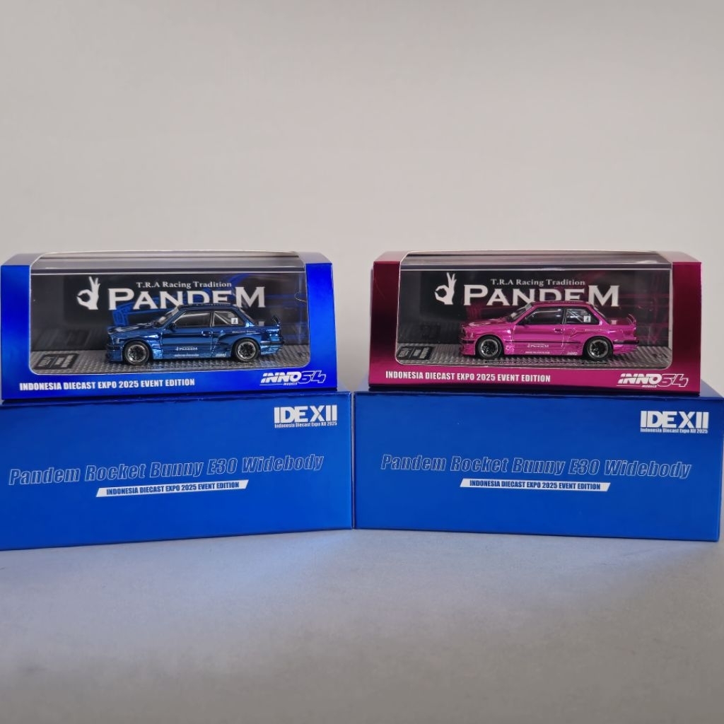 Inno64 Bundling Set BMW M3 E30 Widebody Pandem Rocket Bunny IDE 2025 Exclusive (Chase + Reguler)