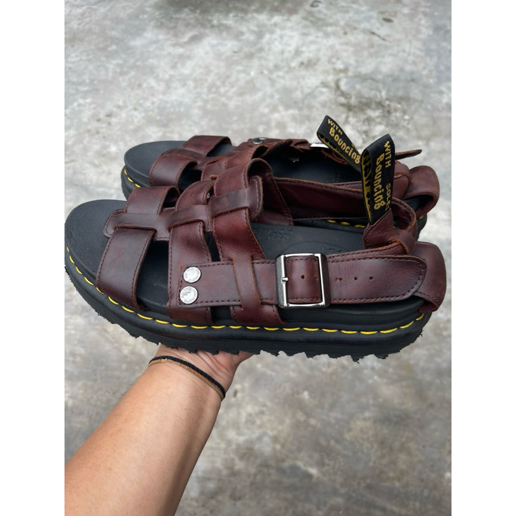 sandal sepatu dr.martens original second preloved