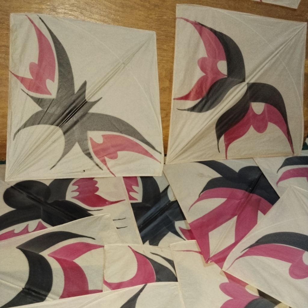 10 PCS LAYANGAN SEOT SUPER CILILIN  PULASAN