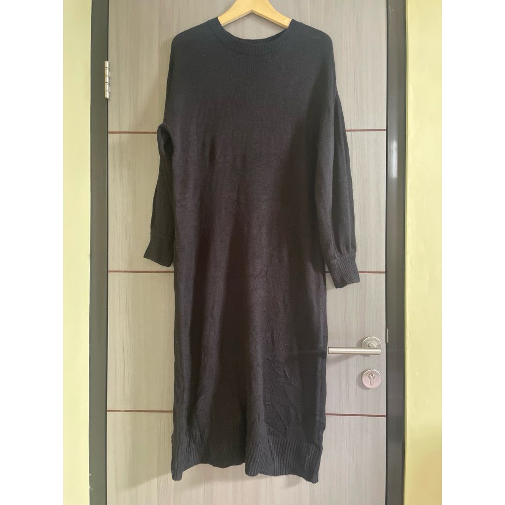 Dress panjang rajut knit hitam ngebalon