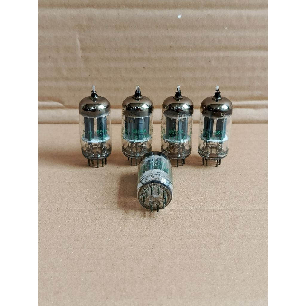 sepasang tube 5814/12au7/ecc82 sylvania