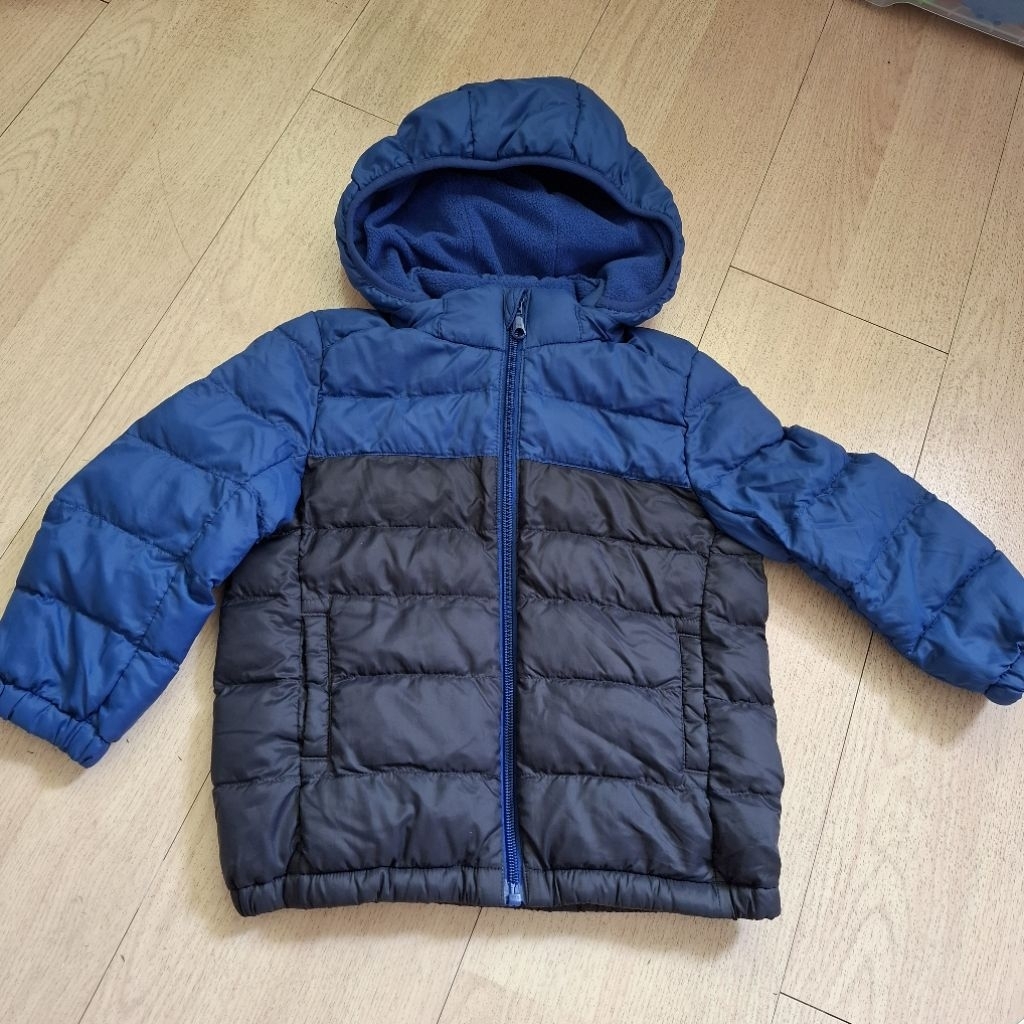 Preloved Jaket Musim Dingin Anak Uniqlo