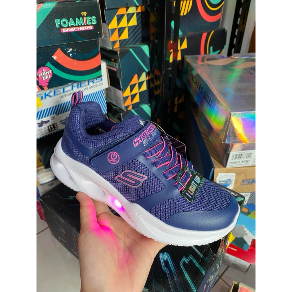 Sepatu Skechers kids S-Light 303715