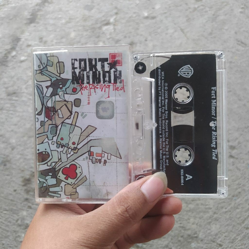 Kaset Pita Fort Minor - The Rising Tied
