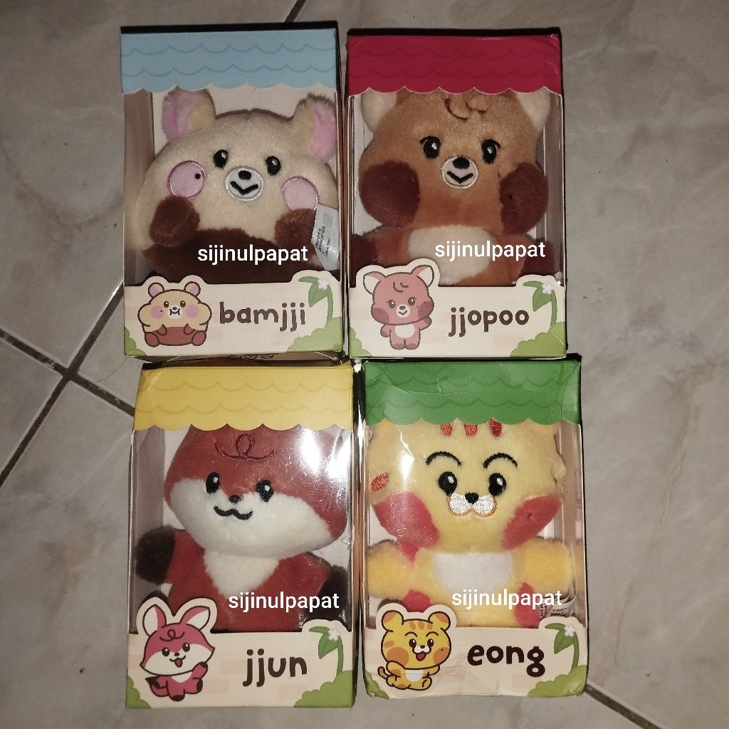 [ready stock & pre order] doll nct dream x line friends dreamiez pop up v1 eong jjun cheetah lee 40c