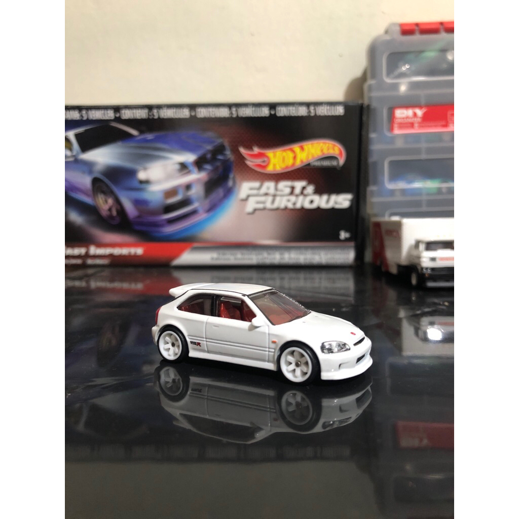 HOT WHEELS PREMIUM HONDA CIVIC EK9 DIORAMA HONDA