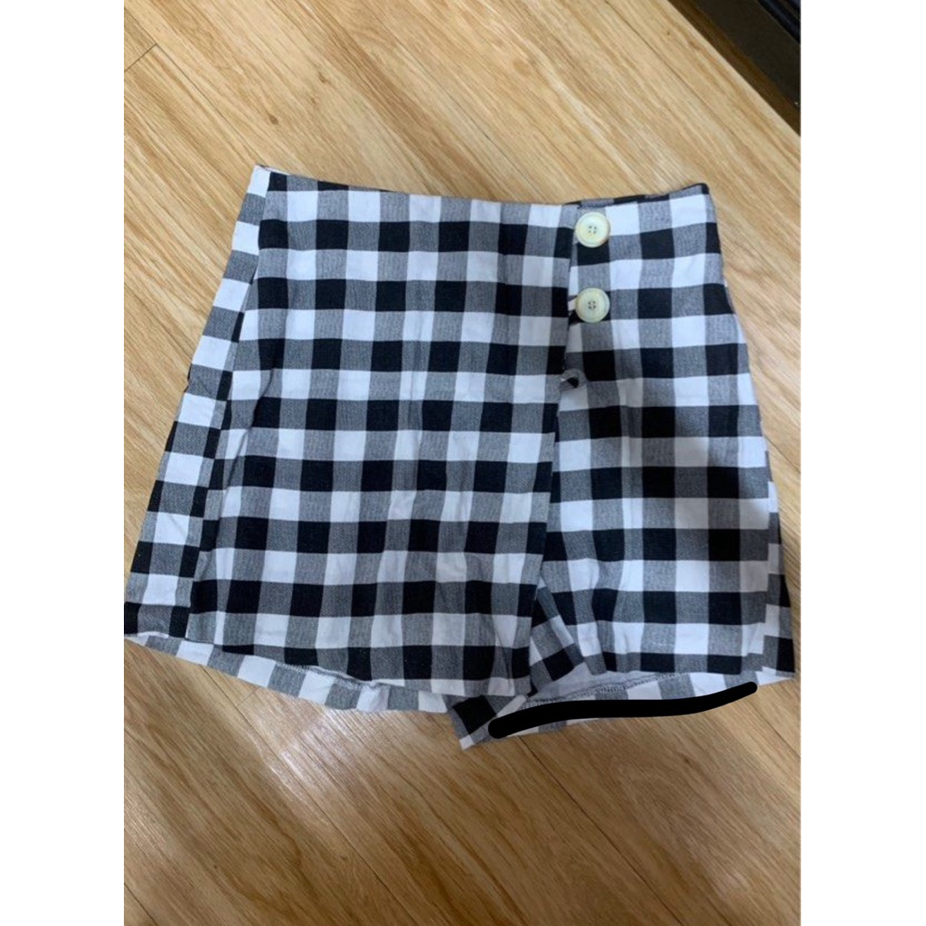 [PRELOVED] Rok Celana Skort Stradivarius