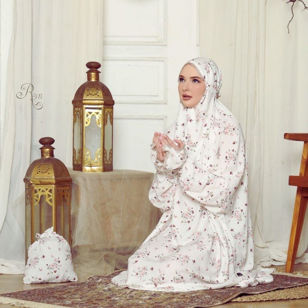 Sentosajaya_1 Ryn Rayyan Mukena Terusan Super Jumbo Mukena Travelling Kain Rayon Original Ryn Siera