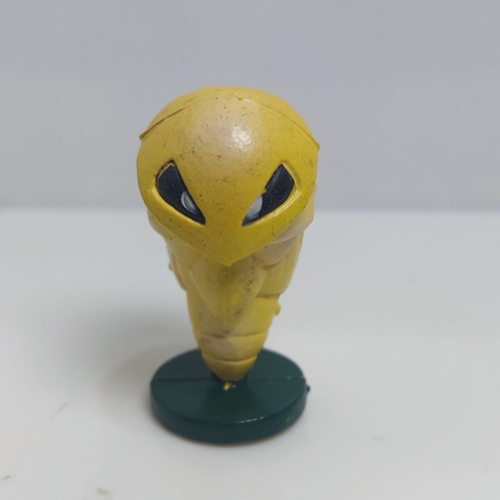 Figure Pokemon tomy Kakuna