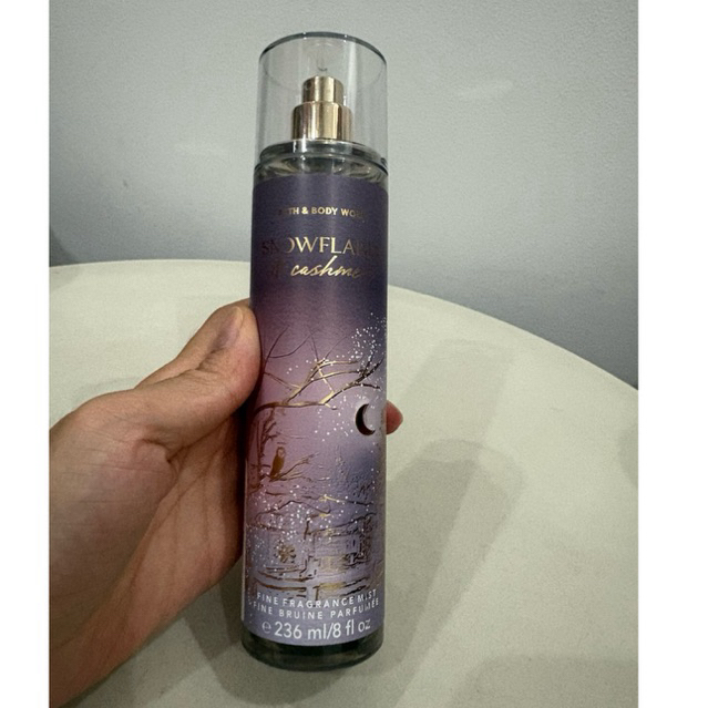 Bath And Body Works Body Mist Snowflakes Cashmere