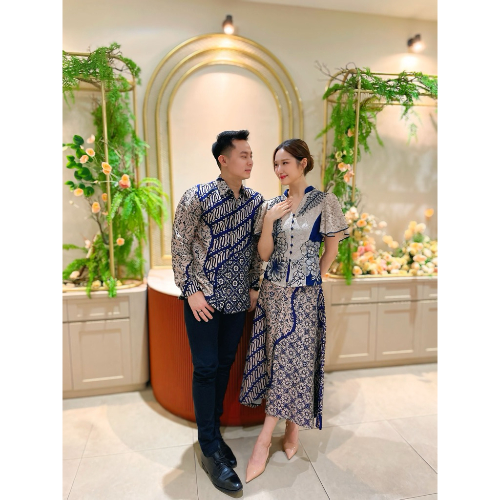 sandrina set kebaya