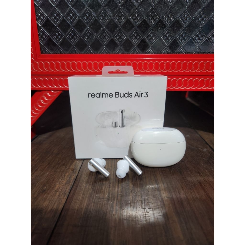 TWS Realme Buds Air 3 White Minus