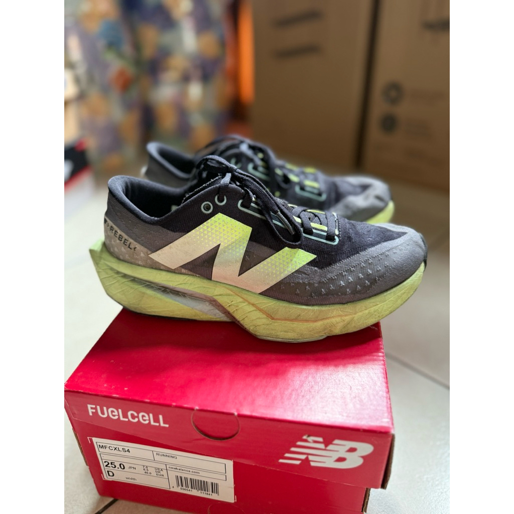 Second New Balance Rebel V4