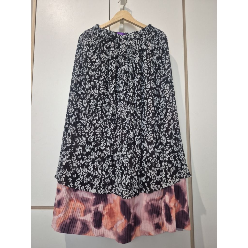 IKYK x HGL Floret Pleats Skirt