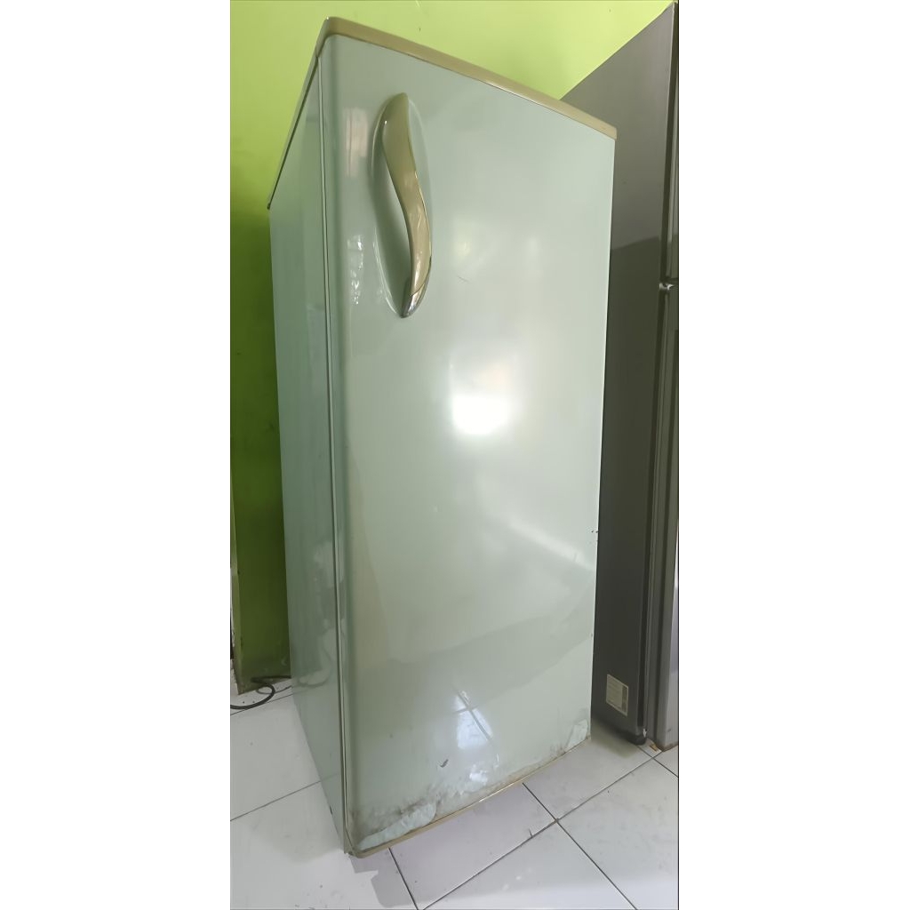 Kulkas Bekas Seken Preloved Mulus Garansi