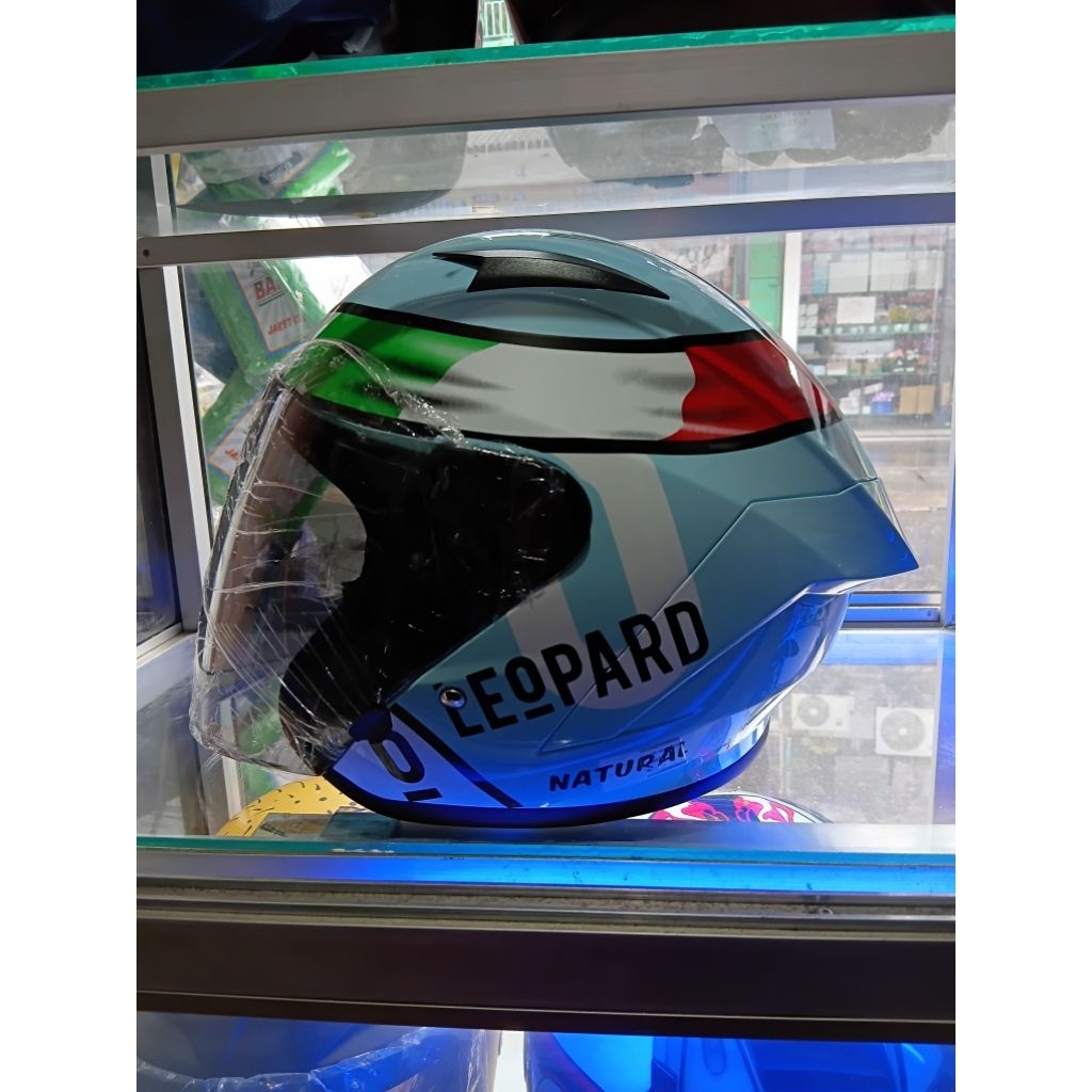 helm half face leopard terbaik