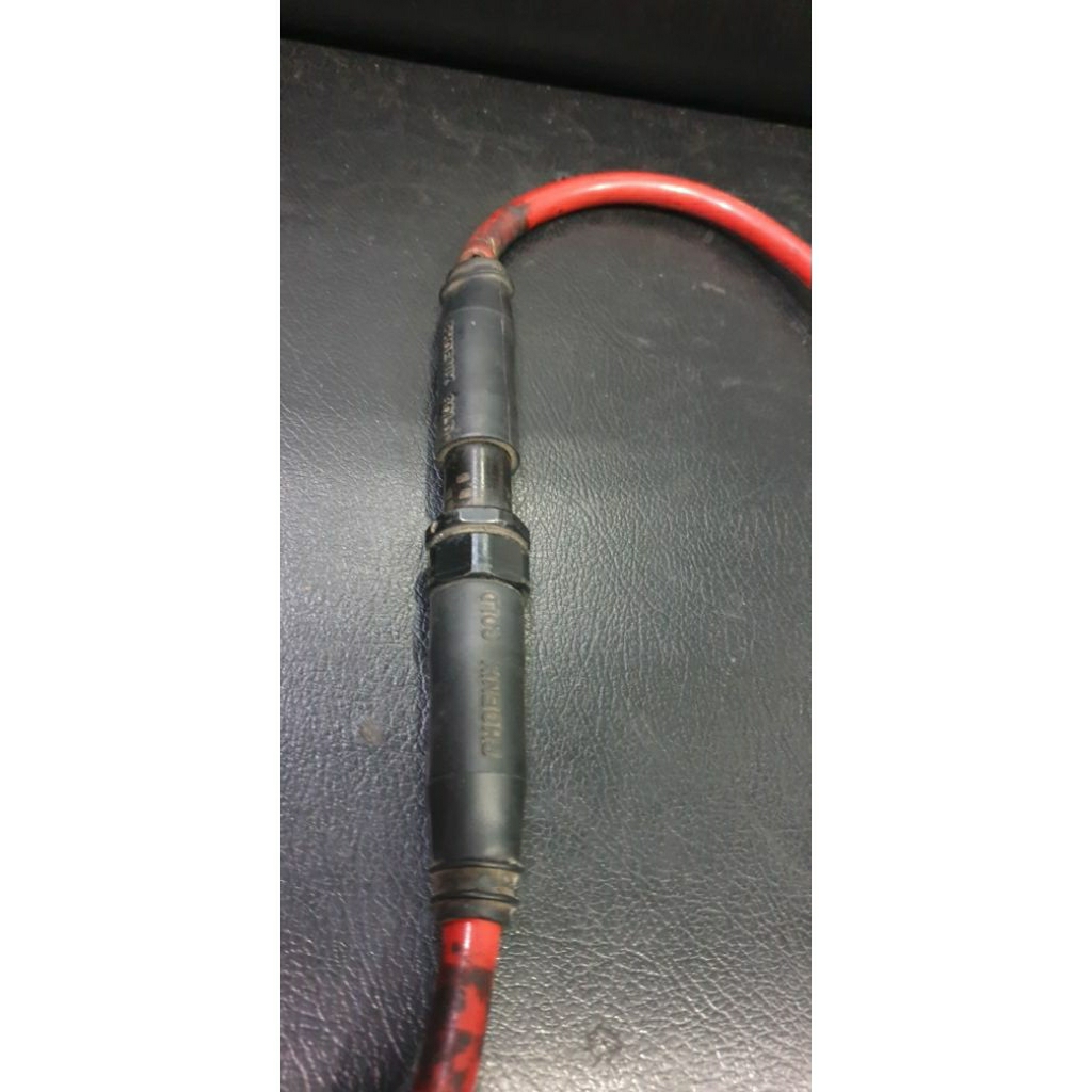 Main fuse fuse pusat Audio Mobil.merk Phoenix Gold USA bekas