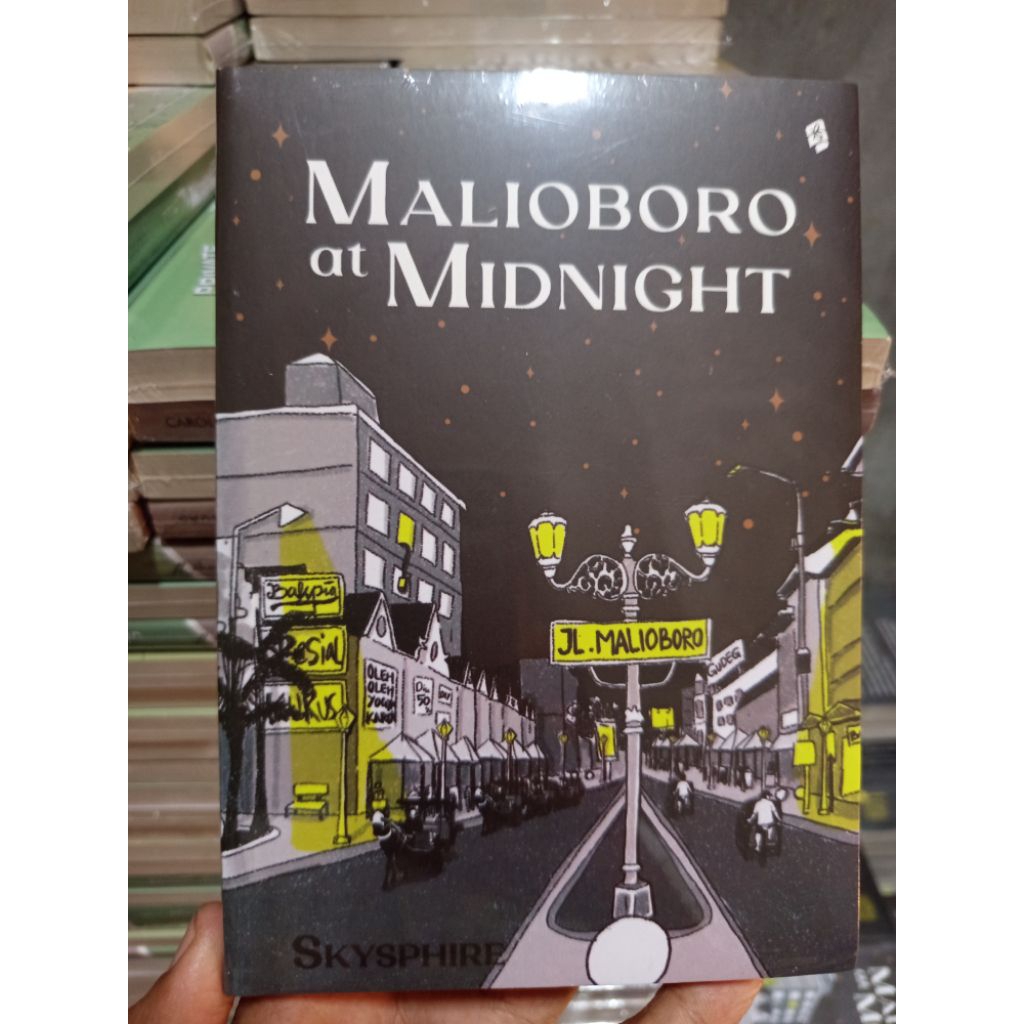 Novel Malioboro at Midnight