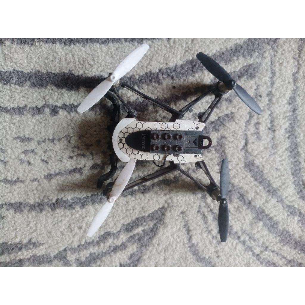 Parrot MAMBO Fly Mini Drone