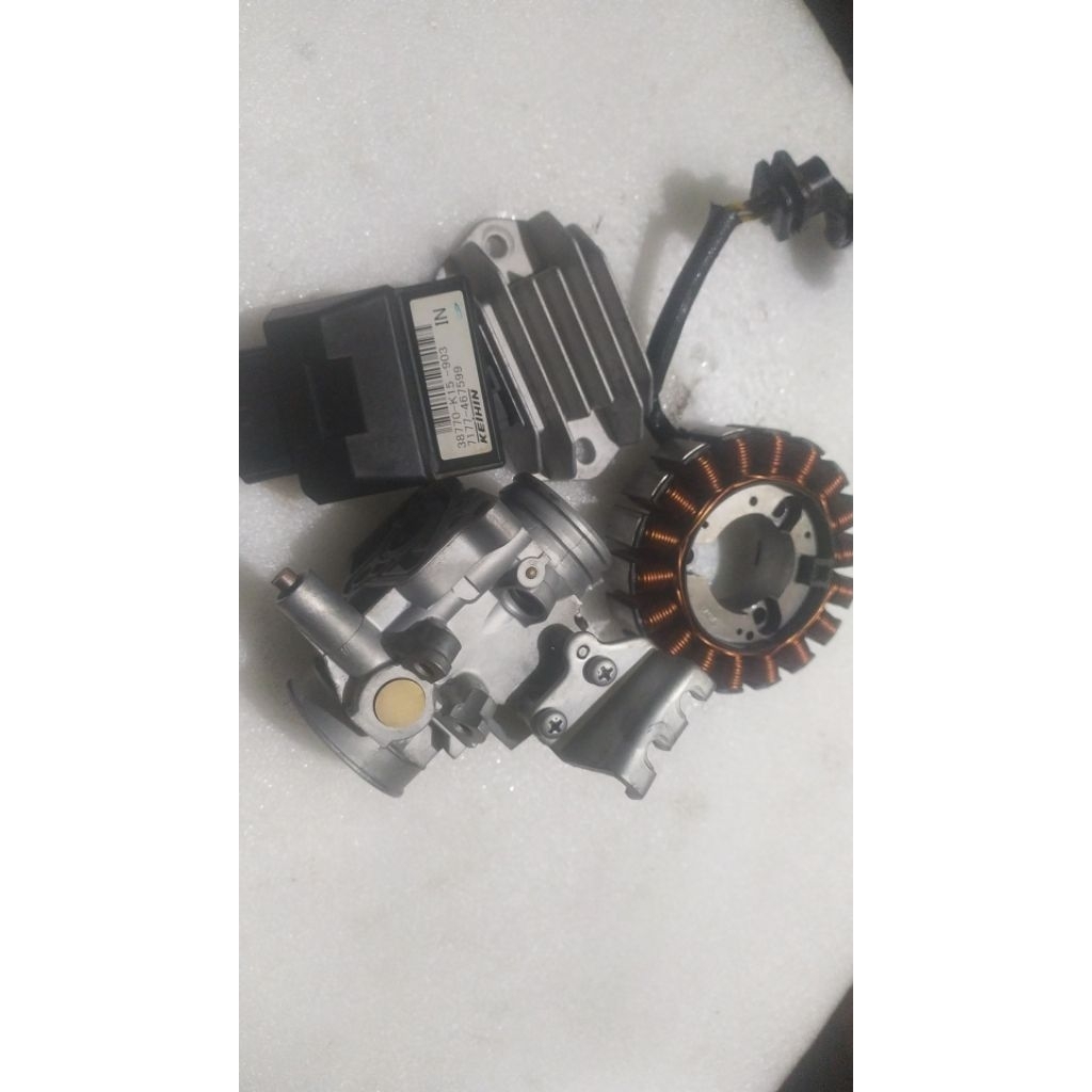 Ecu ecm cdi old cb150r K15 cb150r lama kode 903