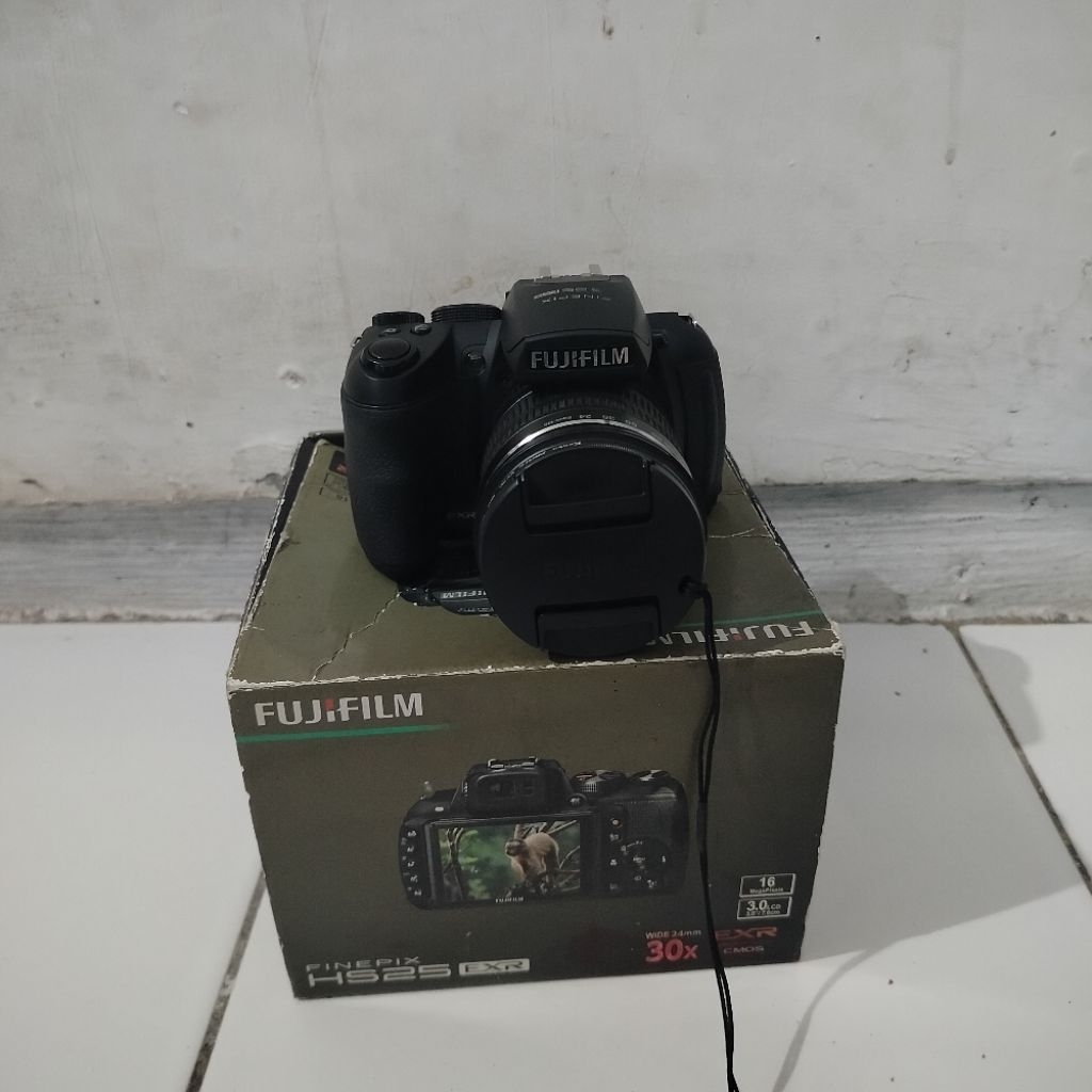 kamera fujifilm hs25exr RUSAK