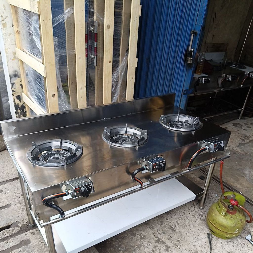 kompor gas stainlees meja tiga tungku