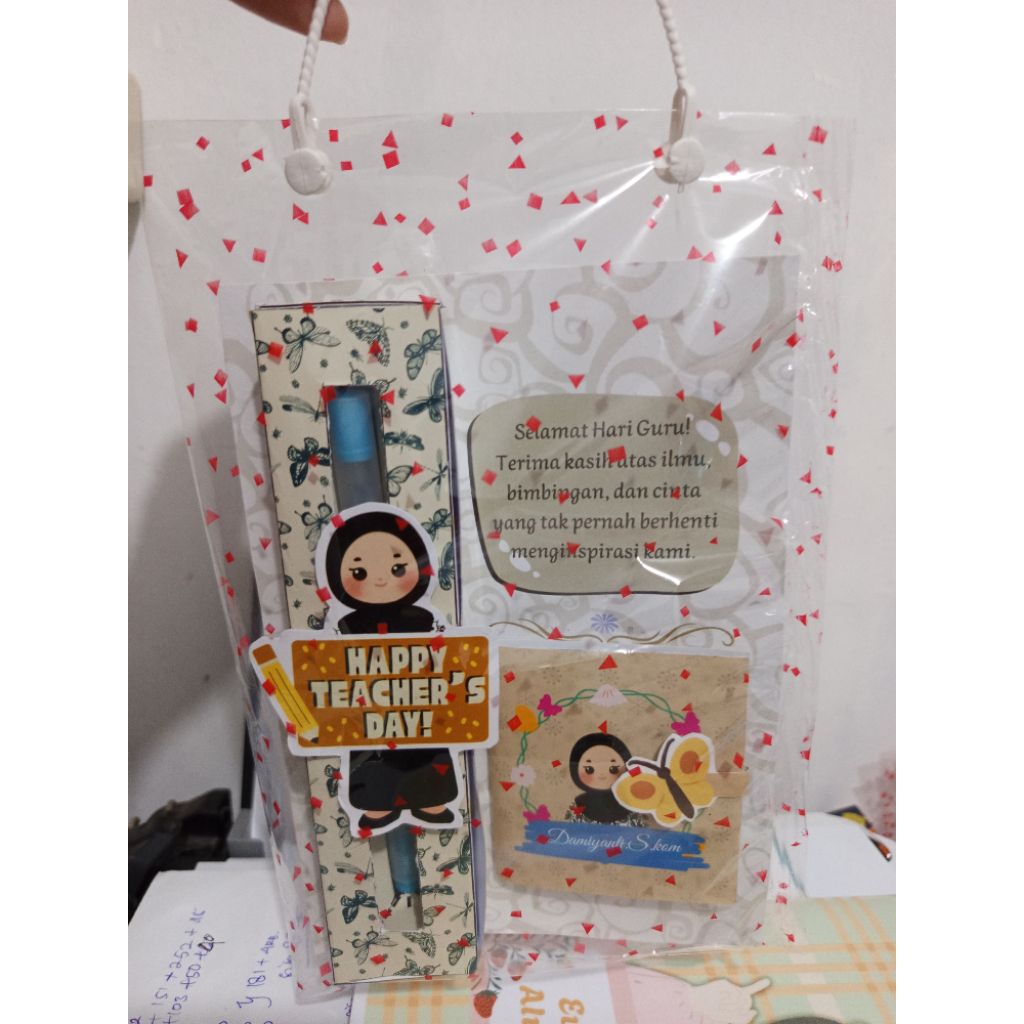 Gift unik Kado hari guru | Hampers Hari guru | Hampers wisuda murah unik