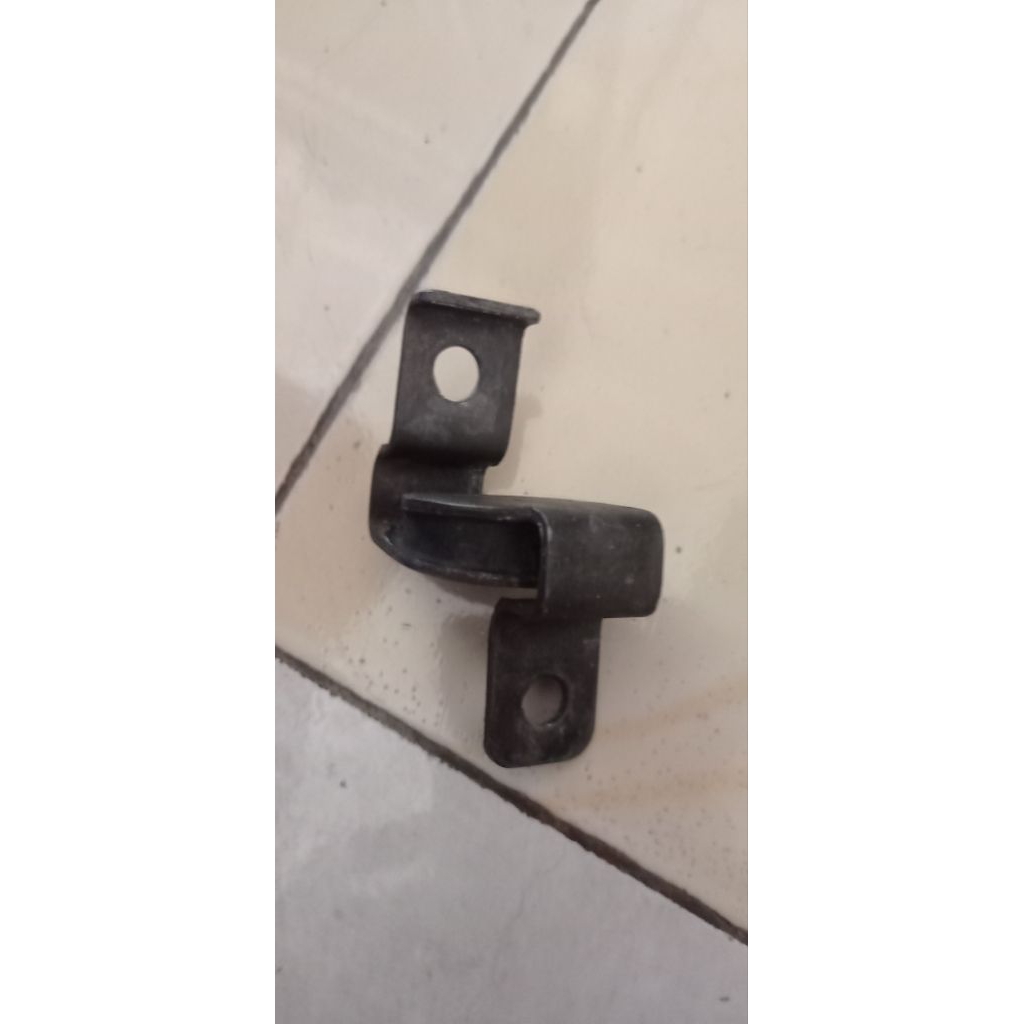 braket sambungan knalpot ninja rr old