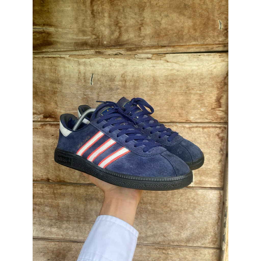 Adidas Munchen Edge