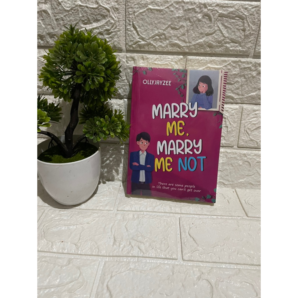 Novel Marry Me,Marry Me Not (preloveori)