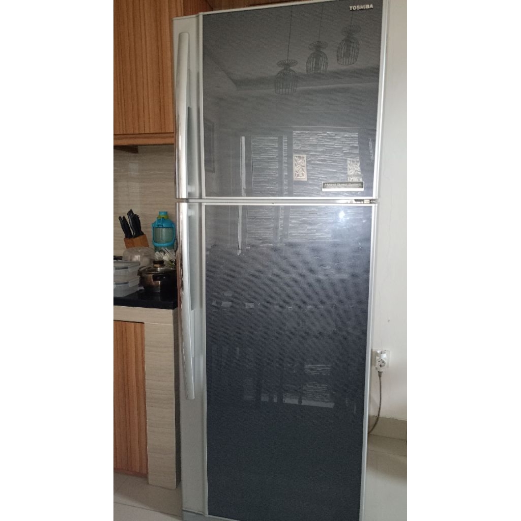 Kulkas besar Toshiba GR-MG48ED Refrigerator