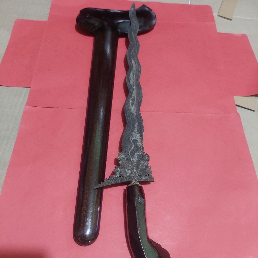 keris omyang jimbe luk