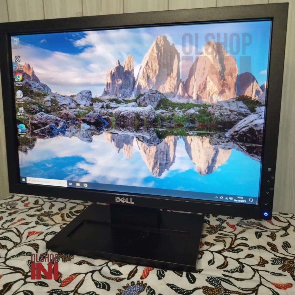 Monitor Branded DELL 17 - 19 inch wide square Grade A cocok untuk PC CCTV atau monitor tambahan